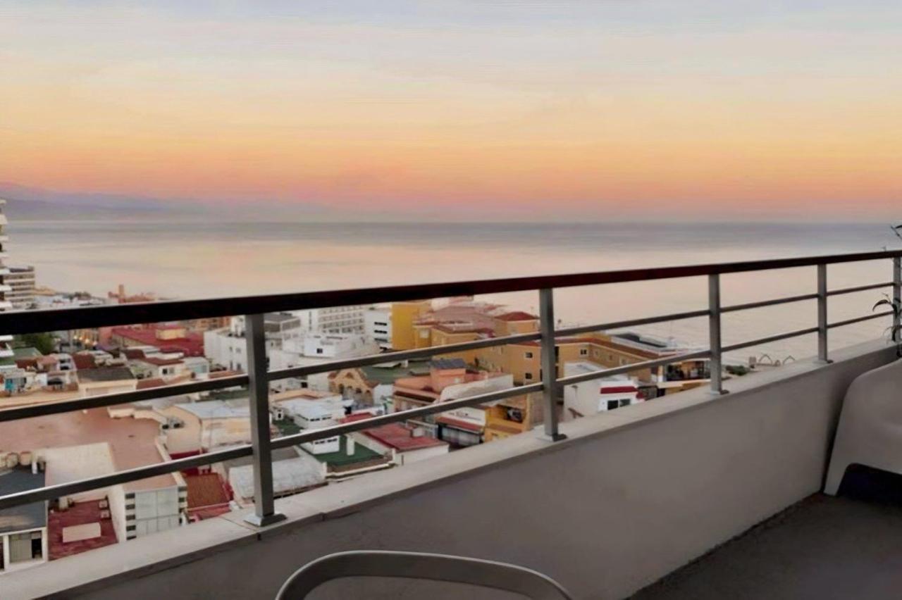 Oasis Sea & Sky - La Nogalera Torremolinos Exterior foto