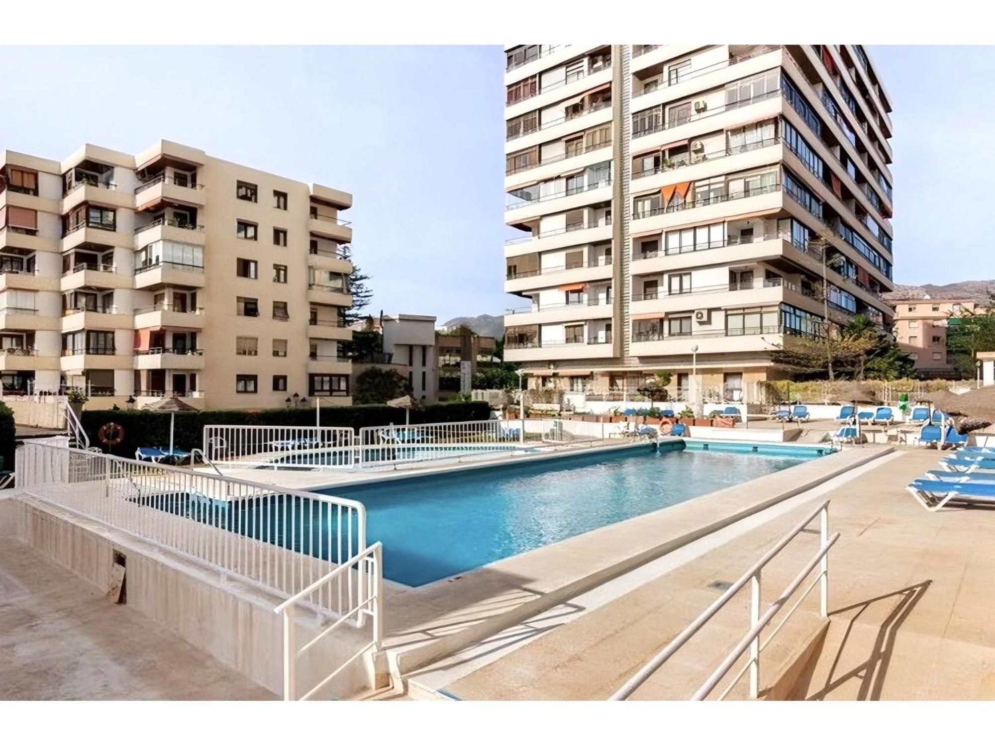 Oasis Sea & Sky - La Nogalera Torremolinos Exterior foto