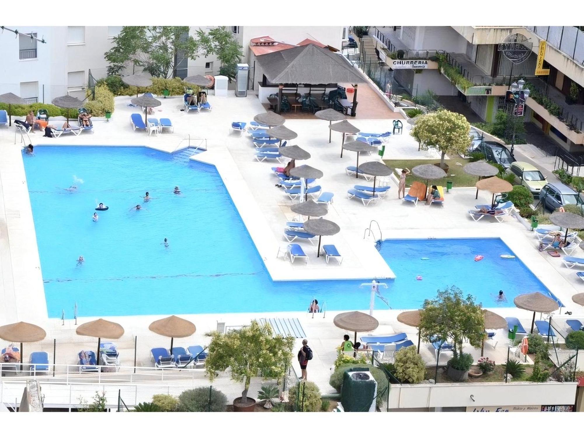 Oasis Sea & Sky - La Nogalera Torremolinos Exterior foto