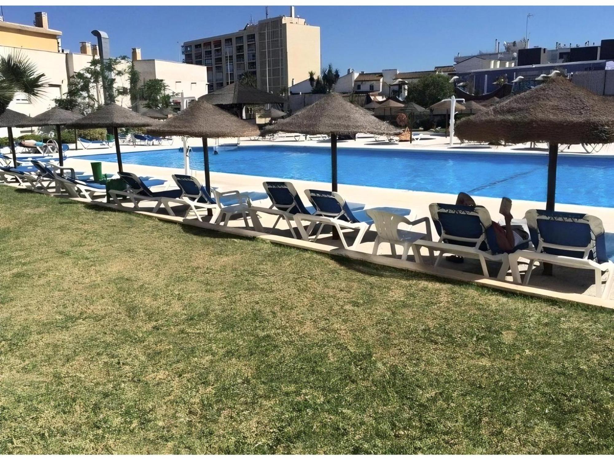 Oasis Sea & Sky - La Nogalera Torremolinos Exterior foto